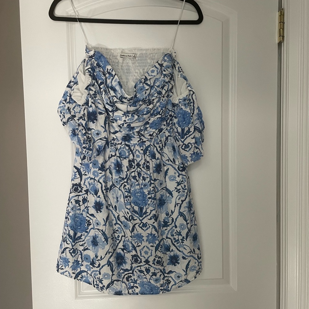 Abercrombie & Fitch Floral Blouse in Blue and White